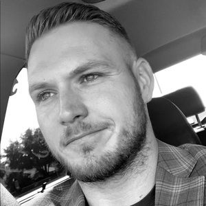 Meet your Posher, Dillon